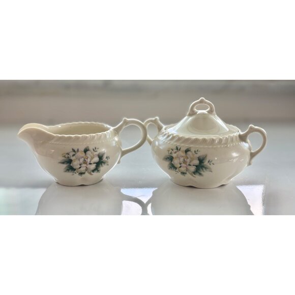 Vintage Harker Magnolia Creamer and Sugar Bowl Set. - Picture 1 of 11
